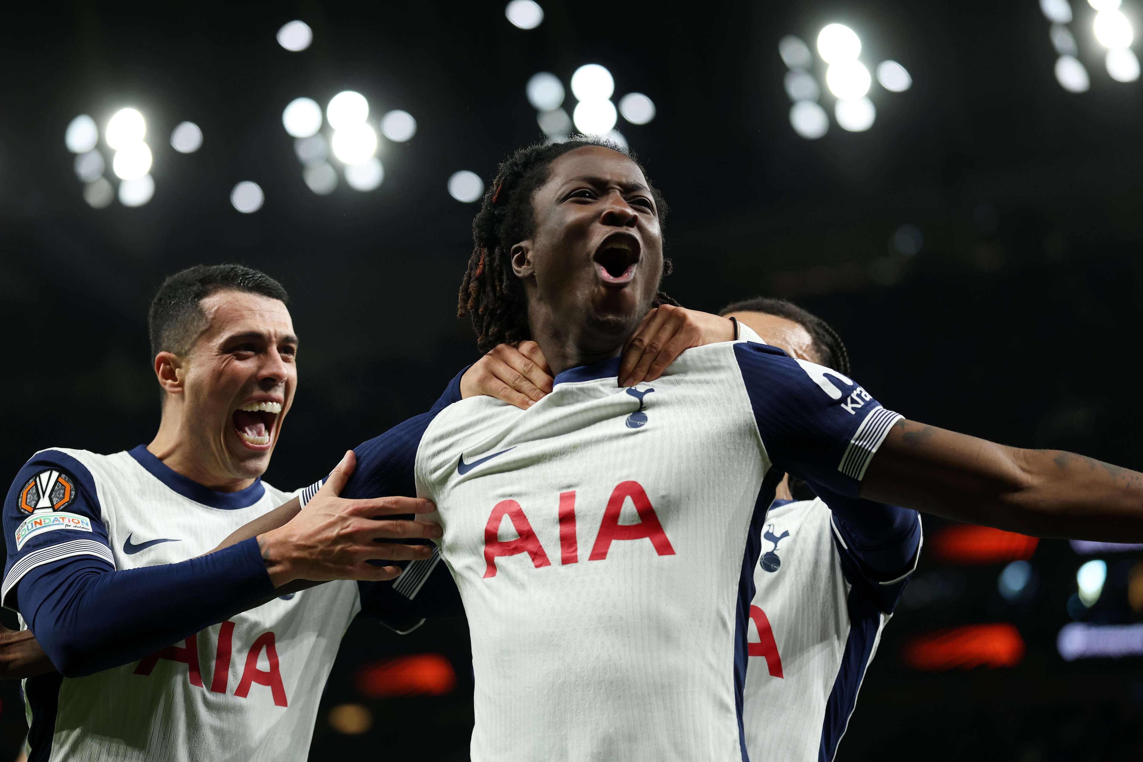 【原创】竞彩足球今日推荐：周日017西超杯 巴塞罗那VS皇马.